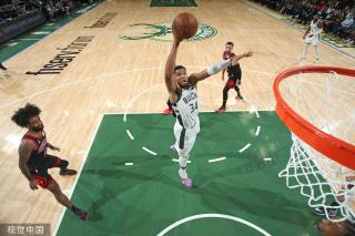 界对他作为 界对他作为