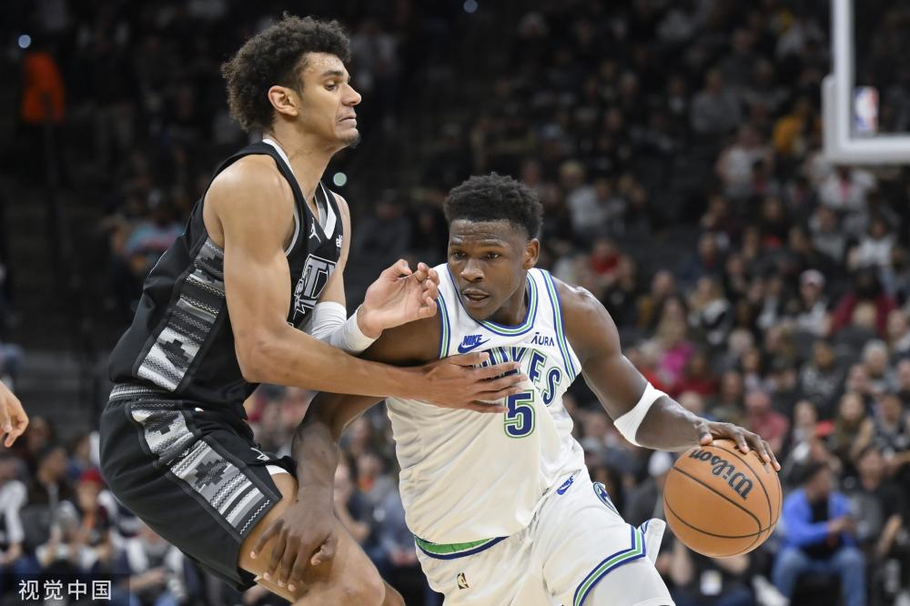 中场球员不 中场球员不