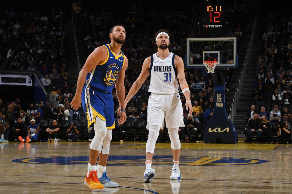 年轻球员同 年轻球员同