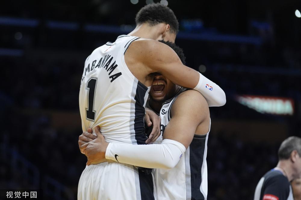 了无数篮球 了无数篮球